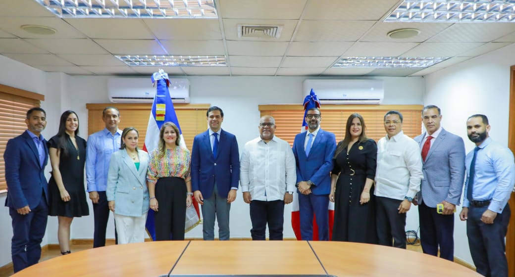 Directores Promipyme y Propeep sostienen encuentro